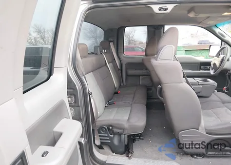 2005 Ford F-150 Lariat/Xl/Xlt z USA, uszkodzony, nr VIN 1FTPX12585NB13035